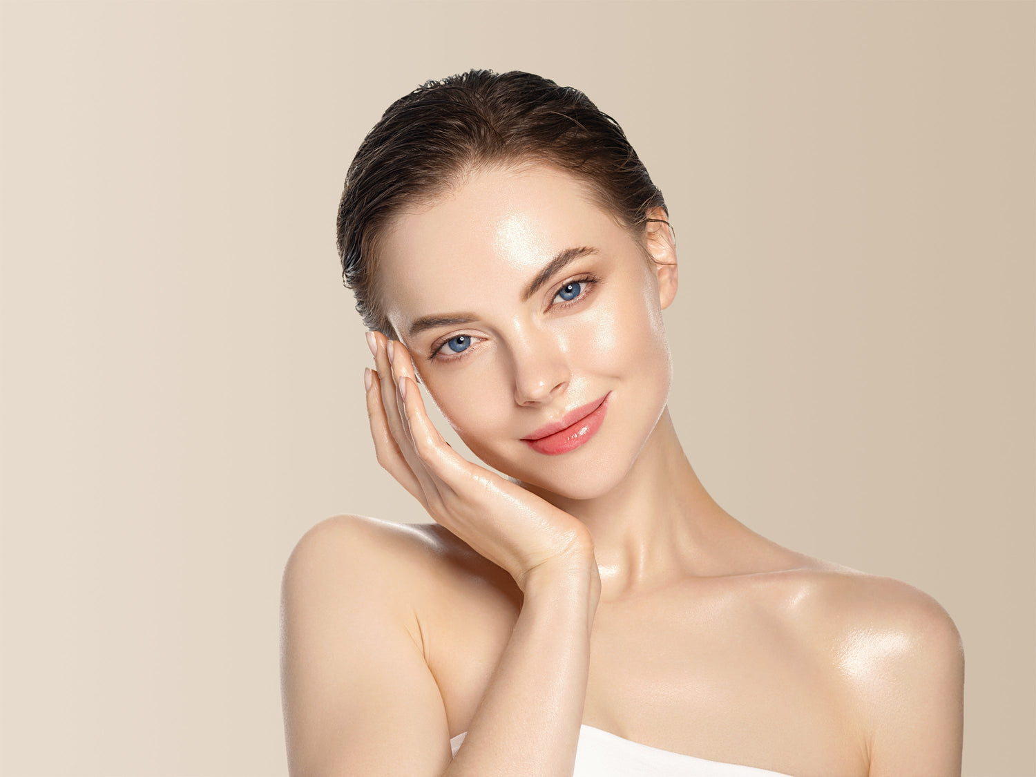 5 Secret Supplements for Glowing Skin : Experts Recommend